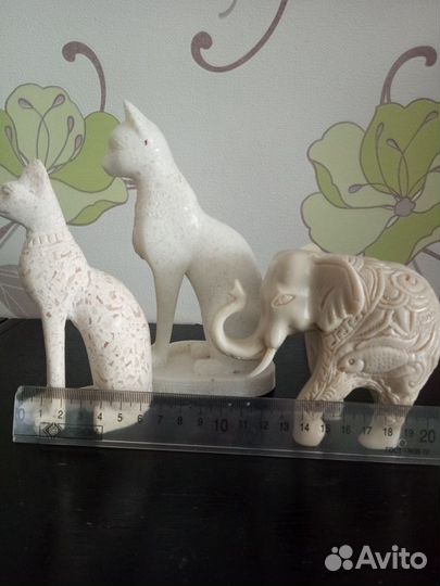 Фигурки-статуэтки