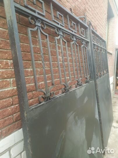 Ворота кованые