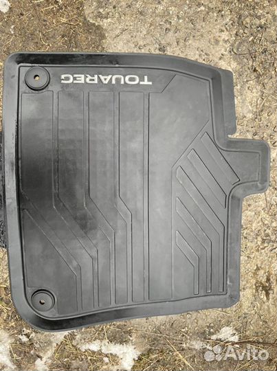 Продам коврики Туарег cr