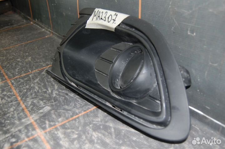 Заглушка фары птф левой- Renault Logan 2