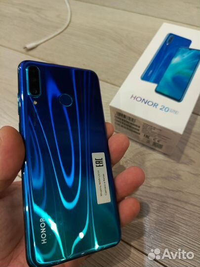 HONOR 20 Lite (RU), 4/128 ГБ