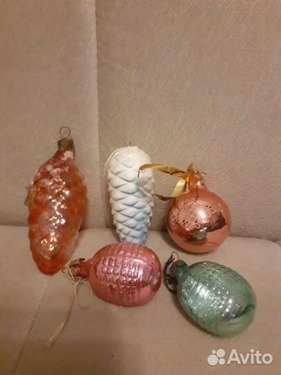 Елочные игрушки