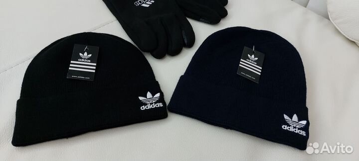 Шапка мужская Adidas одинарной вязки