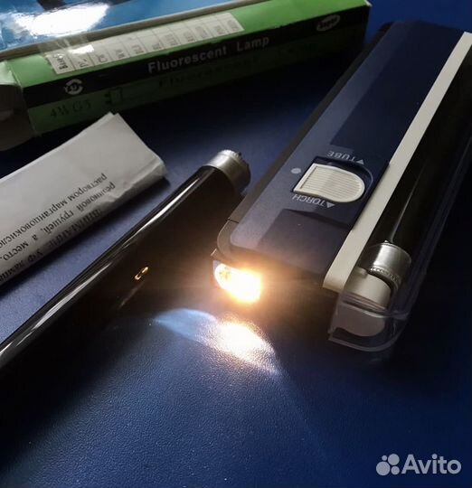 Ультрафиолетовая лампа для проверки купюр