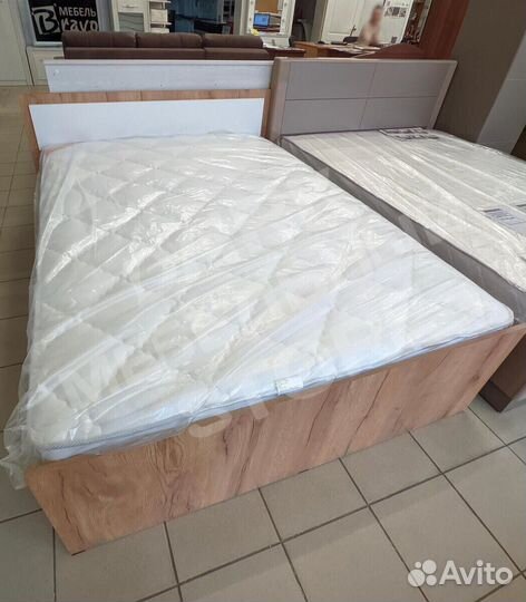 Кровать двуспальная