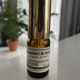 Zielinski & rozen peach, passion fruit, musk