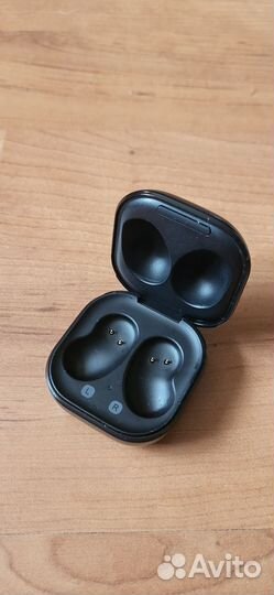 Коробка от наушников Samsung