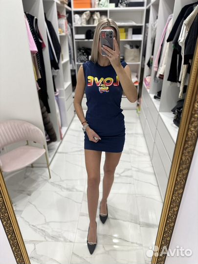 Платье Love Moschino оригинал