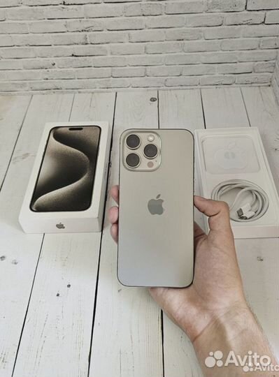 iPhone 15 Pro Max, 256 ГБ