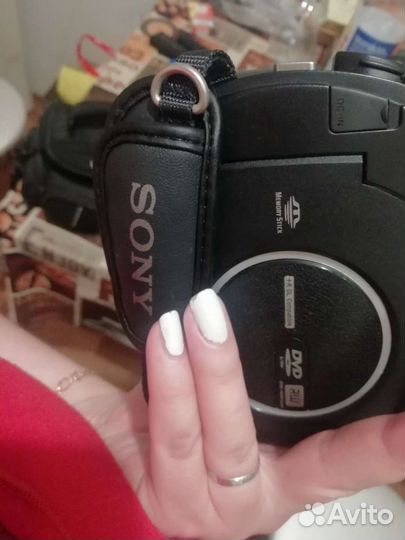 Видеокамера sony handycam