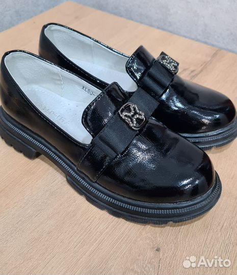 Продам тюфли для девочки