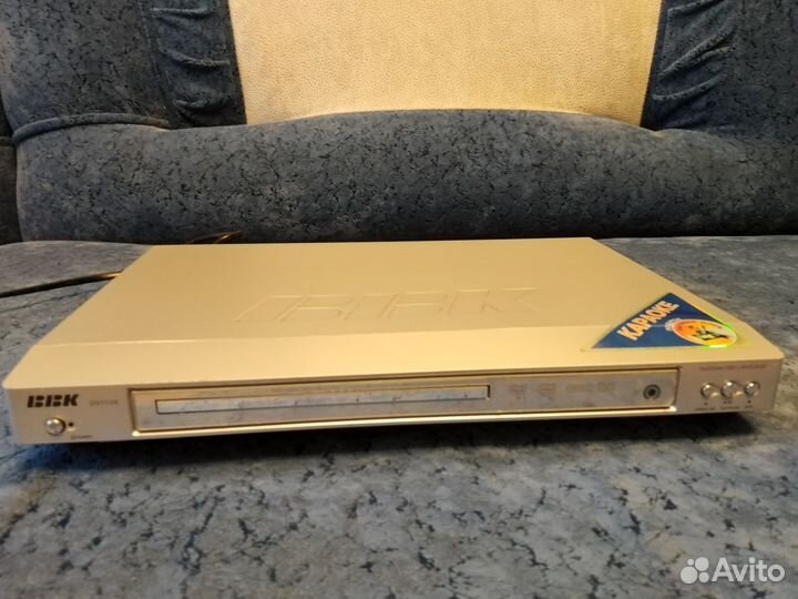 DVD/CD плеер ввк DV112S с функцией караоке