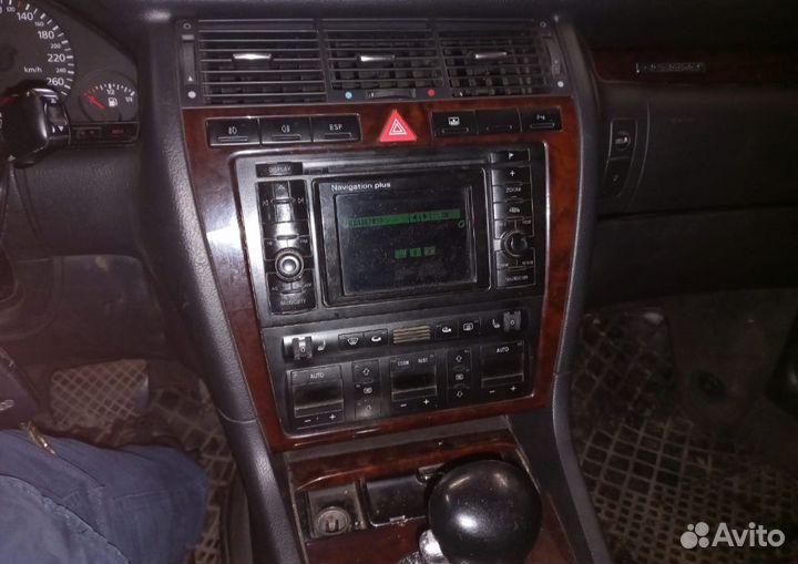 Дверь Audi a8 d2