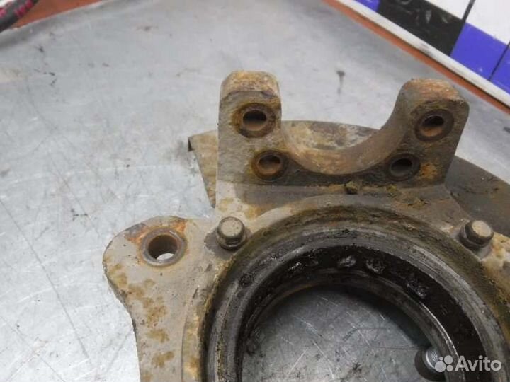 Кулак передний левый Ssang Yong Kyron D20DT 2009