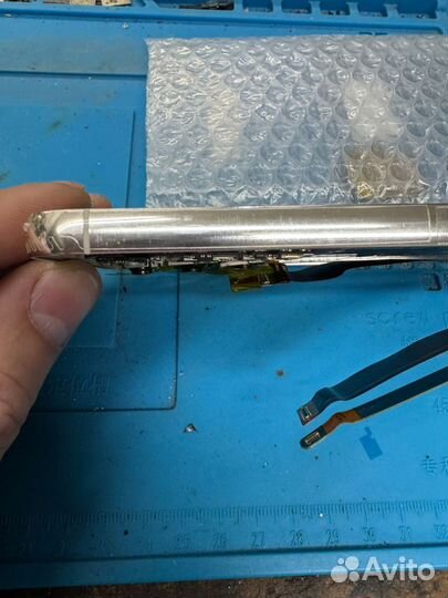 Samsung Galaxy S23+, 8/256 ГБ