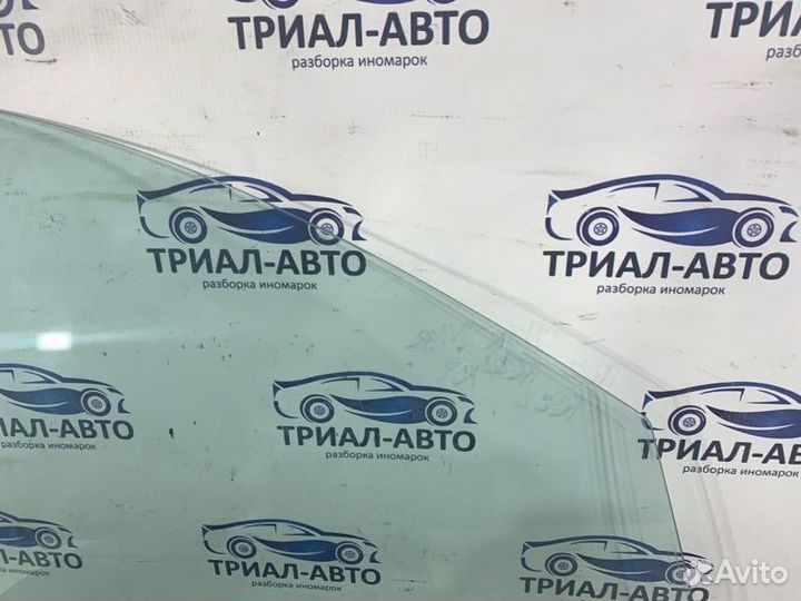 Стекло двери переднее правое KIA Sorento XM