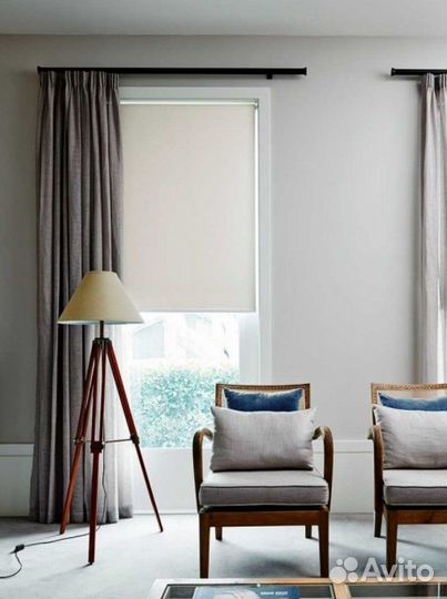 Рулонные шторы блэкаут на окно