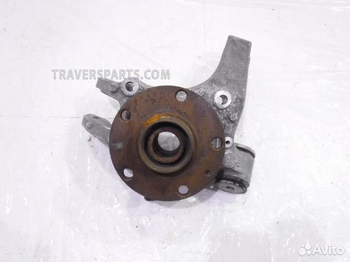 Кулак задний левый Ауди