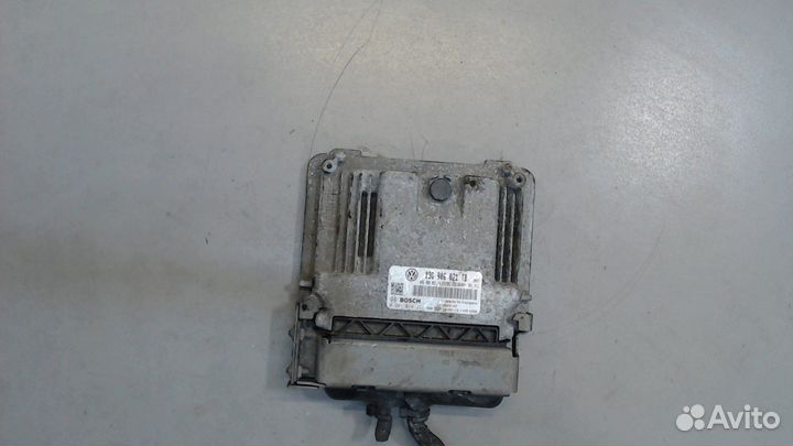 Блок управления двигателем Skoda Octavia (A5), 201