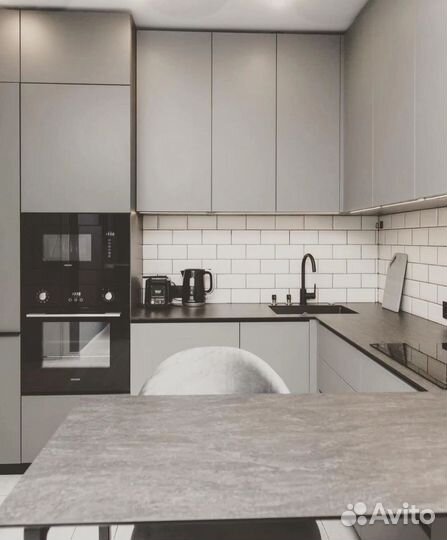 Кухонные гарнитуры современные