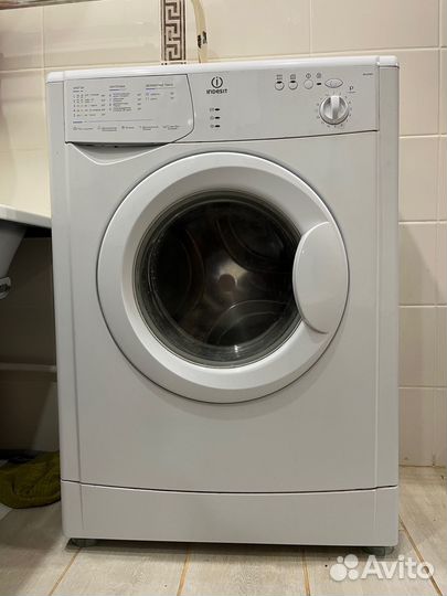 Стиральная машина indesit узкая