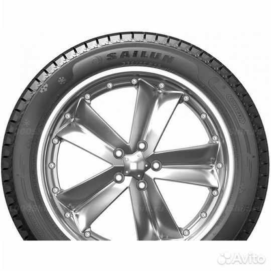 Sailun Ice Blazer Arctic EVO 245/40 R18 97T