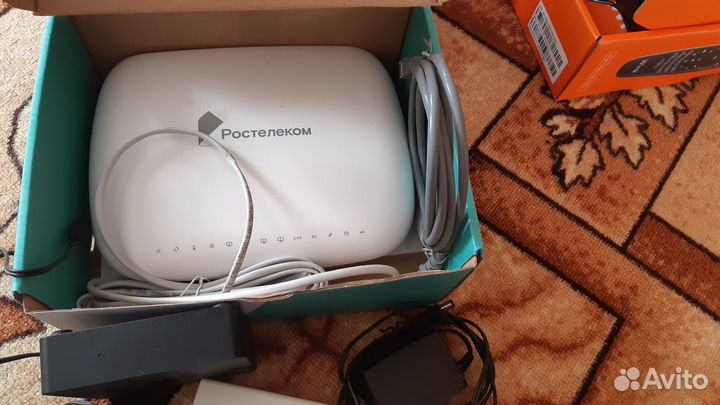 Роутер Ростелеком и приставка Wink