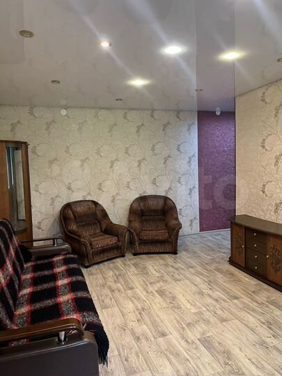 2-к. квартира, 43 м², 1/5 эт.