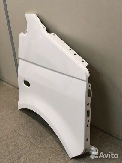 Передние крылья Volkswagen T5 2003-2015 штатные