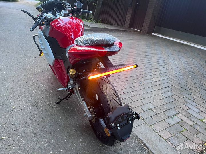 Электромотоцикл Ducati Panigale 1199