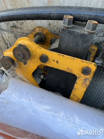 Мини экскаватор