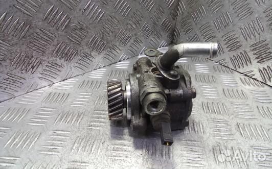 Насос гу дизельный mitsubishi pajero 4 (XNI18BT01)