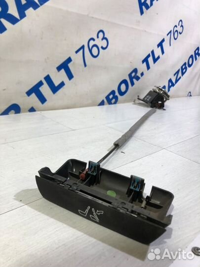 Замок спинки сиденья cadillac BLS 1.9 дизель