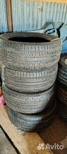 Pirelli Carrier 305/50 R20