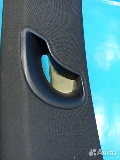 Обшивка стойки задняя правая Porsche Cayenne 958