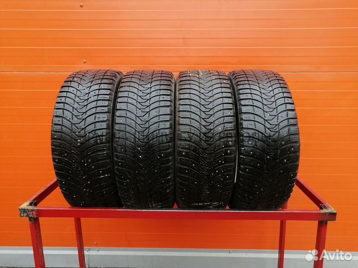 Michelin X-Ice North 3 215/55 R16 94H