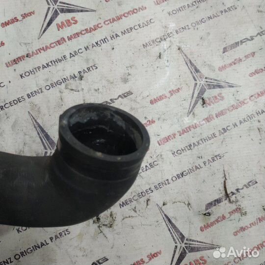 Патрубок охлаждения Mercedes C-Class W204