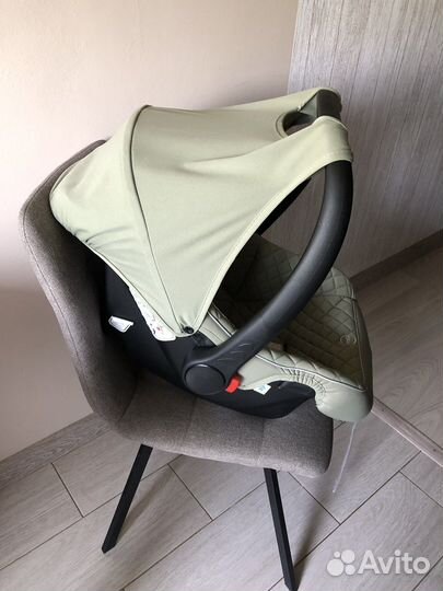 Автолюлька happy baby skyler v2