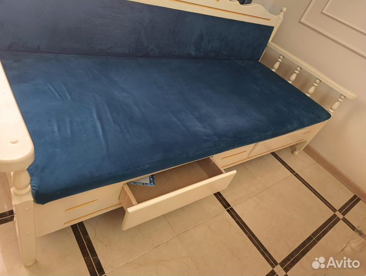 Диван тахта