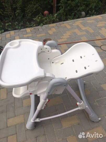 Детский стульчик для кормления babyton