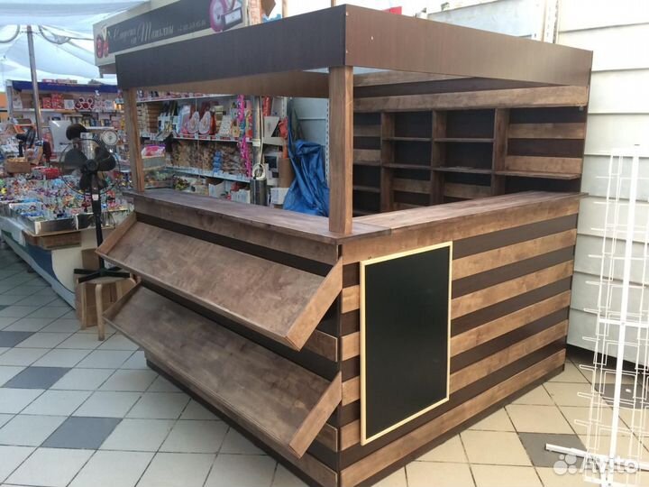 Барная стойка витрины ресепшн