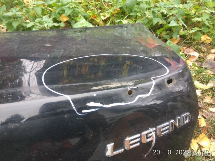 Крышка багажника Хонда Легенд 2008 год