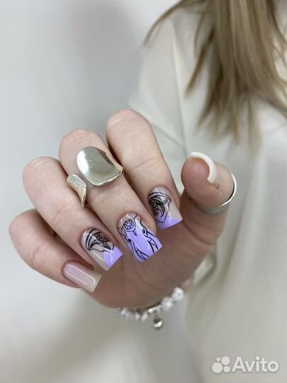 Мастер маникюра и педикюра