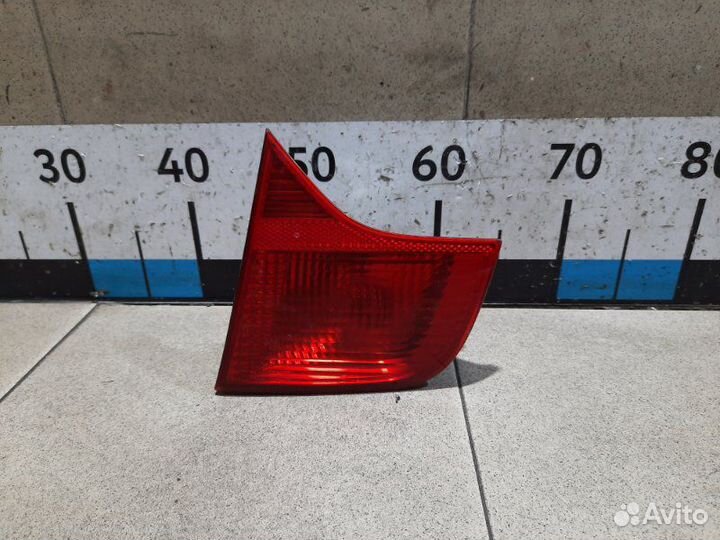 Фонарь задний внутренний правый Audi A4 B7