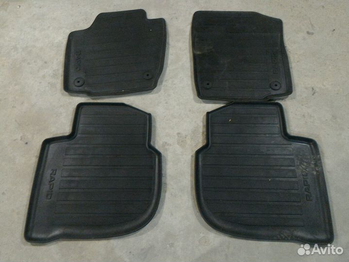 Комплект ковриков шкода рапид