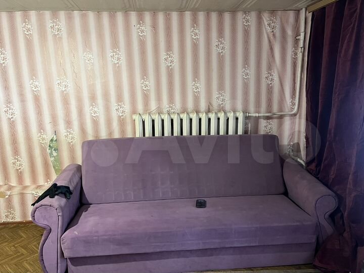 2-к. квартира, 60 м², 1/3 эт.