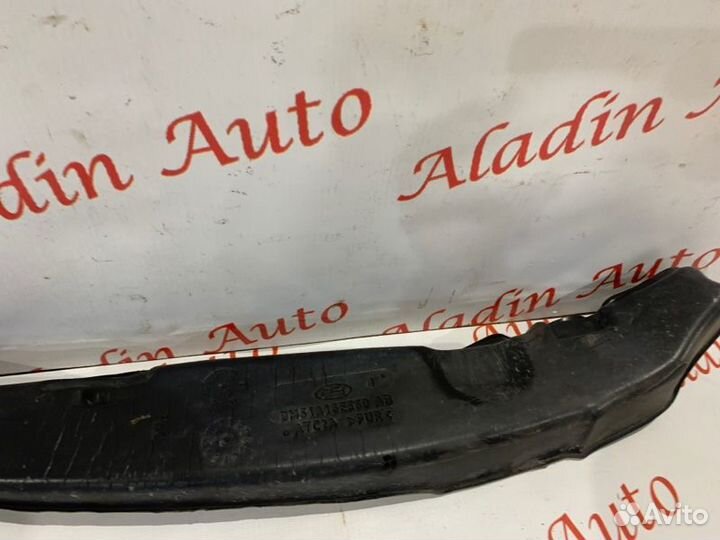 Уплотнитель крыла передний правый Ford Focus 3 1.6