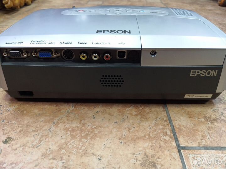 Мультимедиа. Проектор epson EMP-S3L