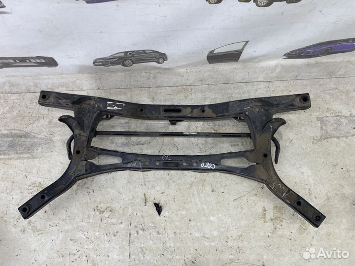 Подрамник задний Kia Ceed Pro