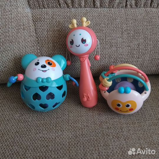 Развивающие игрушки, погремушки